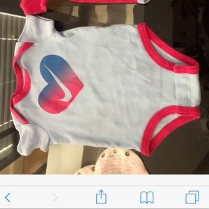 Onesies 6-9 months old